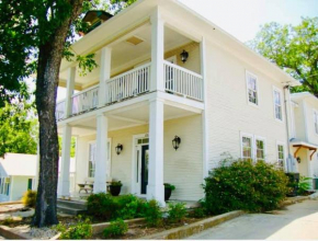 Emigrant's Inn